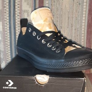 New Black and Gold Converse Special Addition